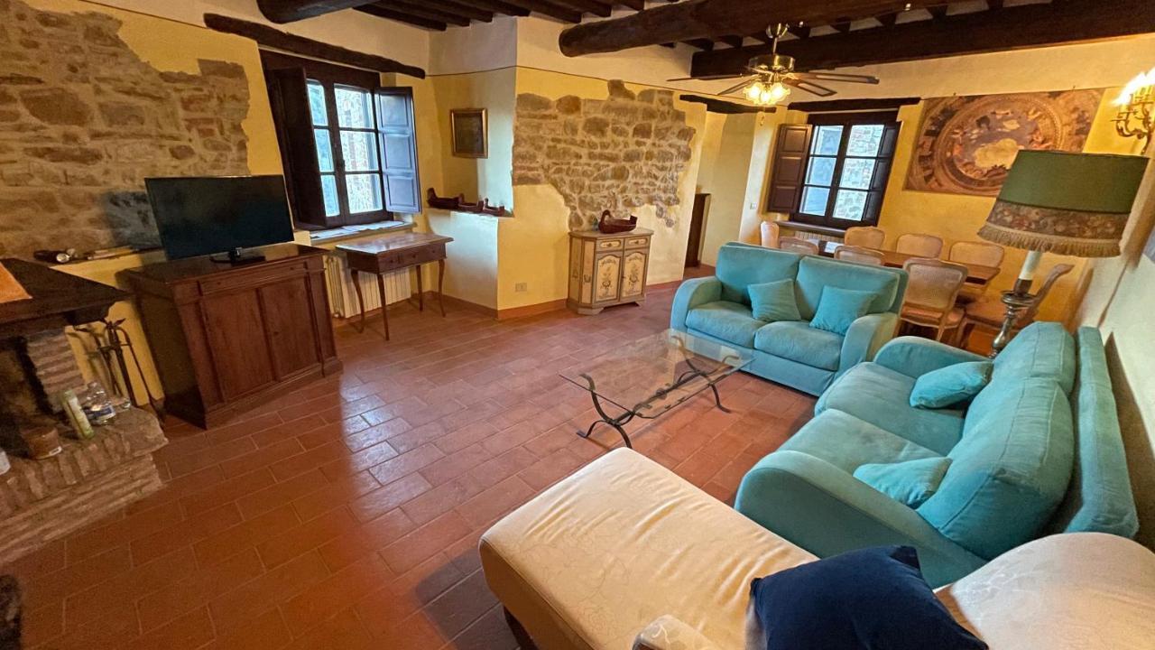 Castello Di Gaiche Apartment Collebaldo Luaran gambar