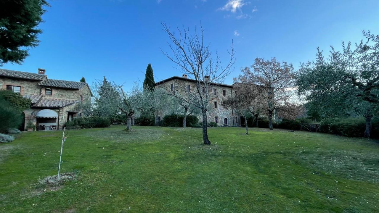 Castello Di Gaiche Apartment Collebaldo Luaran gambar
